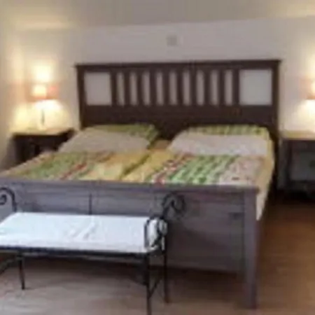 Holiday home Schoenes Ferienhaus In Mit Terrasse, Grill Und Garten *