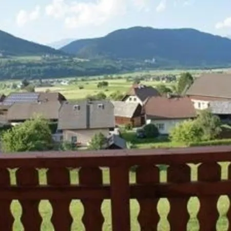 Schoenes Ferienhaus In Mit Terrasse, Grill Und Garten Sankt Margarethen im Lungau
