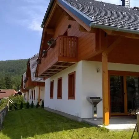 Schoenes Ferienhaus In Mit Terrasse, Grill Und Garten * Sankt Margarethen im Lungau